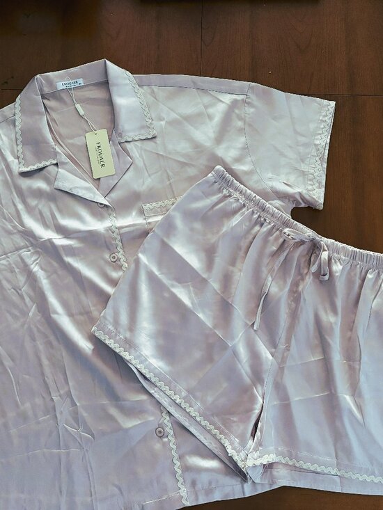 Ekouaer Other - Ekouaer Women's Satin Pajama Set Sz 2XL Button Down PJ Shorts NWT